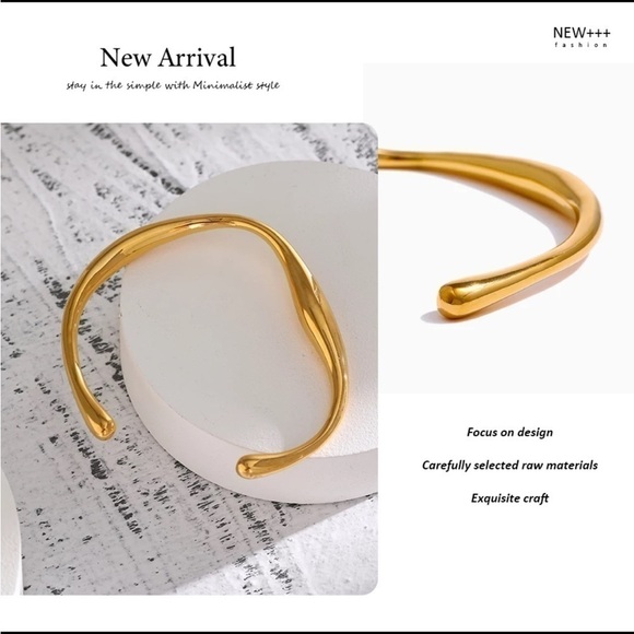 RETRO vibe gold wavy ring - Picture 3 of 9